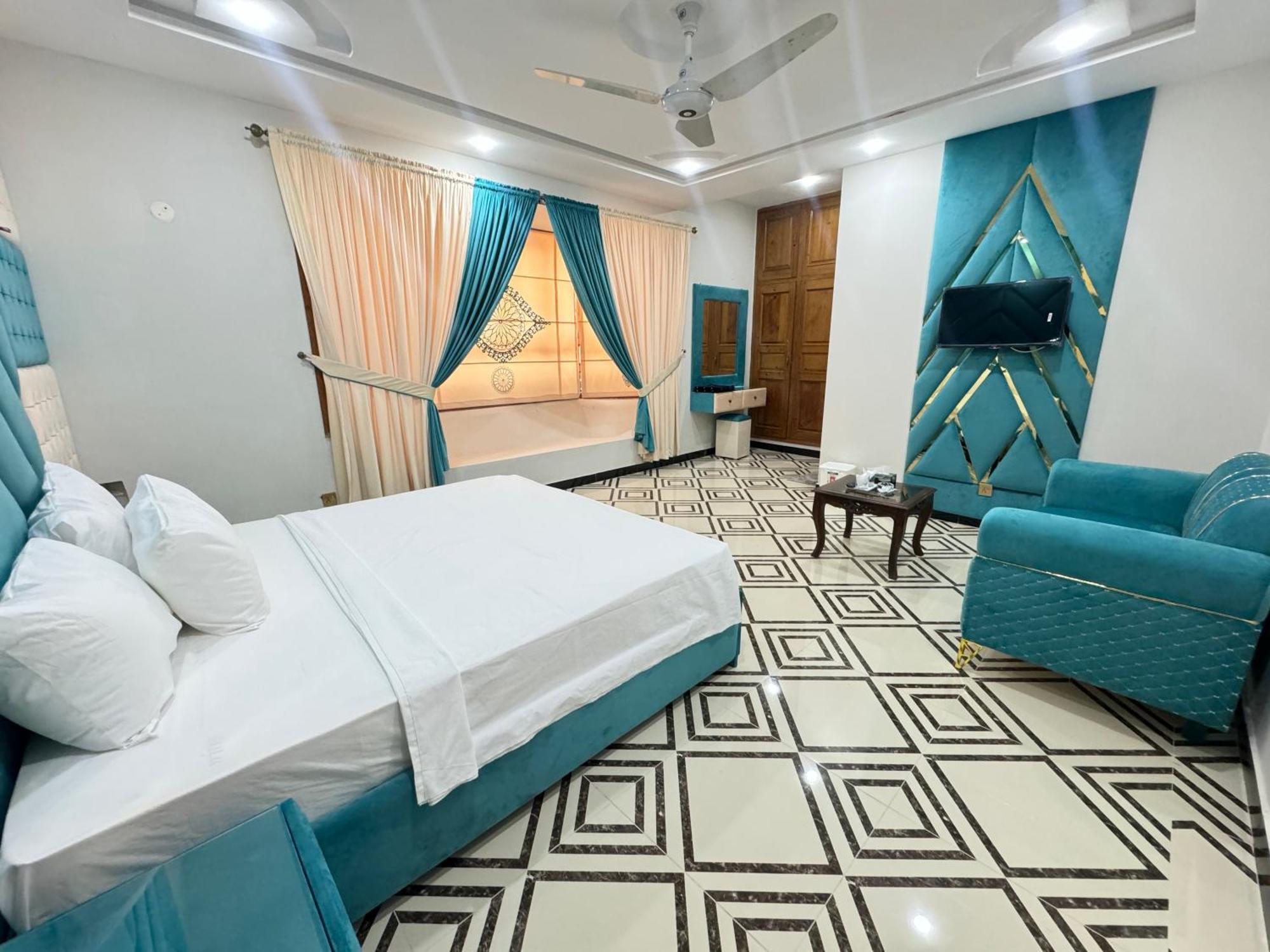 Royal Executive Inn Guest House Islamabad Ngoại thất bức ảnh