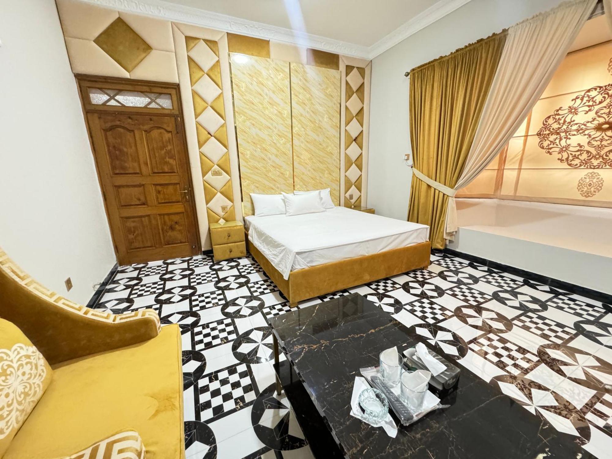 Royal Executive Inn Guest House Islamabad Ngoại thất bức ảnh